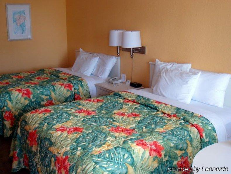 Tropical Inn Palm Bay Oda fotoğraf